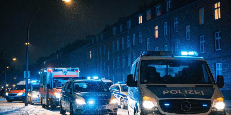 Blackout Berlin: 45.000 Haushalte ohne Strom – Vulkangruppe bekennt sich