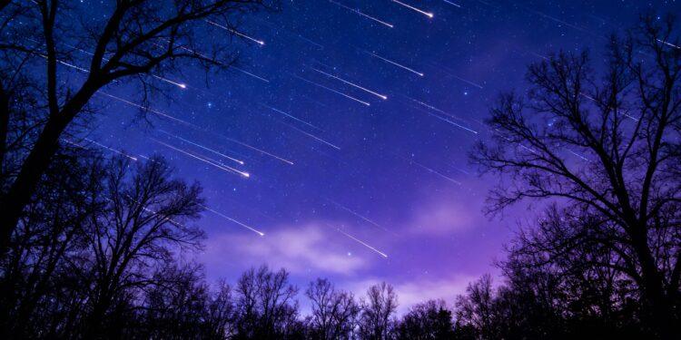 Sternschnuppen 2025: Geminiden im Dezember – Termine & Tipps 1 Wann sind Sternschnuppen zu sehen
