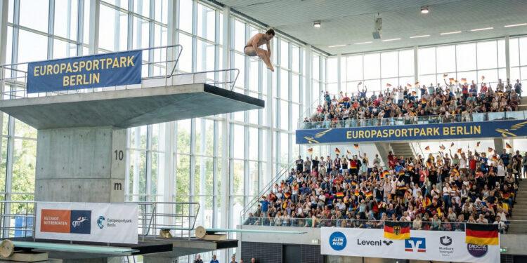 TV Total Turmspringen 2026 Das große Jubiläum mit Hambüchen, Legat und Mandeng