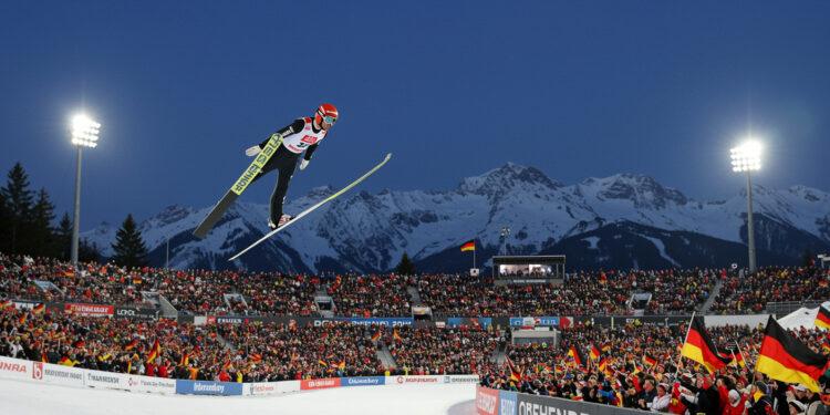 Vierschanzentournee Oberstdorf 2025: Zeitplan, TV & Ergebnisse