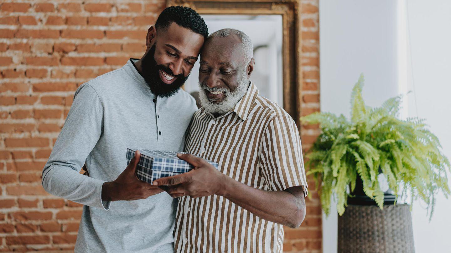 8 (Geschenk-)Ideen: Mit diesem Spielzeug für Einjährige entdecken Kinder die Welt 2 Inspiration: Diese zehn wertschätzenden Geschenke eignen sich zum 60. Geburtstag