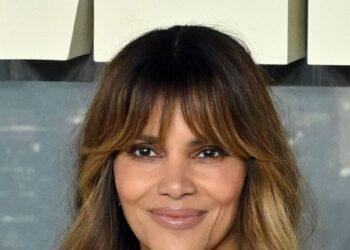 Halle Berry: Halle Berry: Wie die Menopause ihr&hellip;