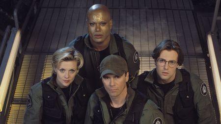 Neue Filme und Serien bei Netflix, Disney+ und Amazon Prime im Februar 2026