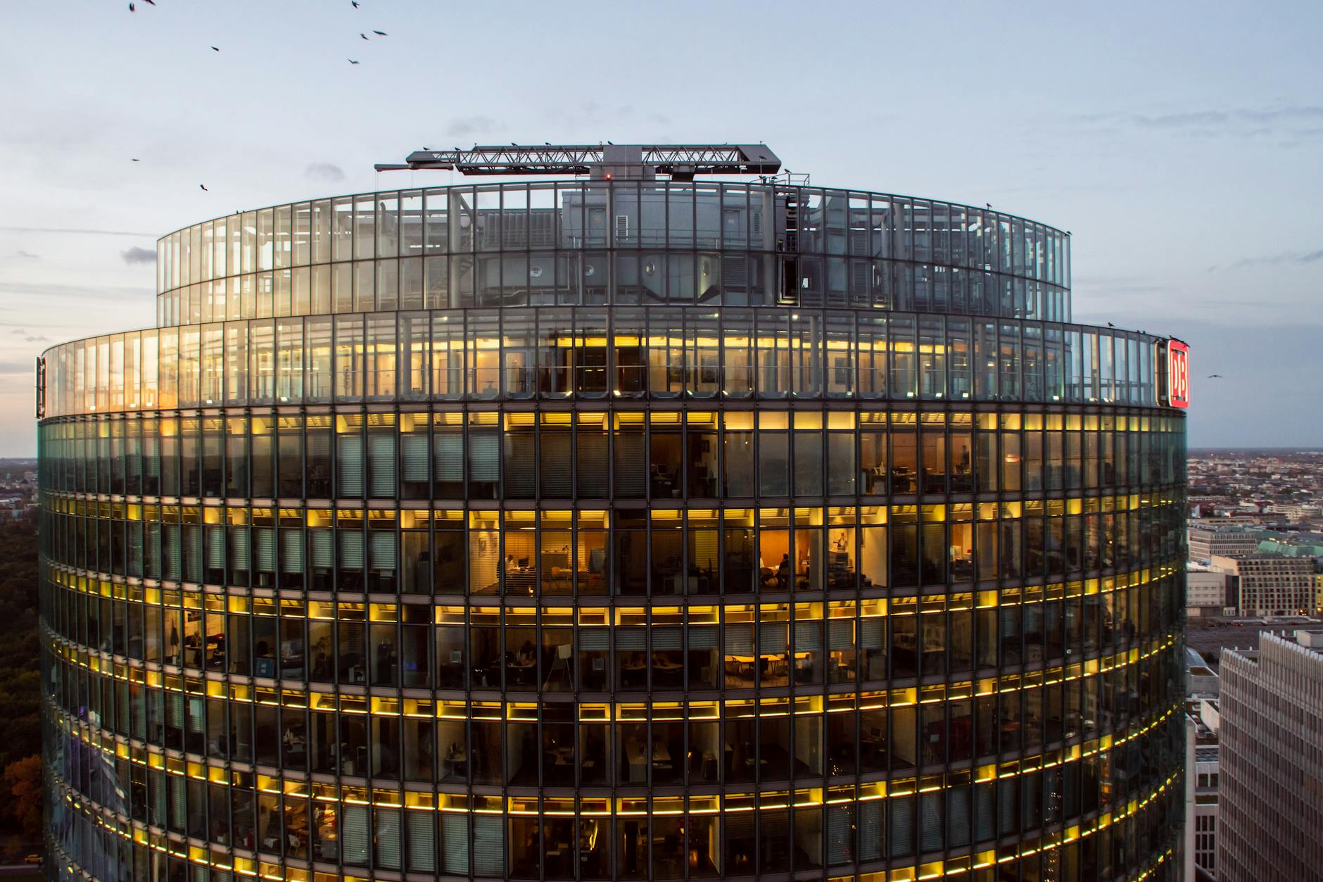 Detailansicht: AFD Büro Brandanschlag