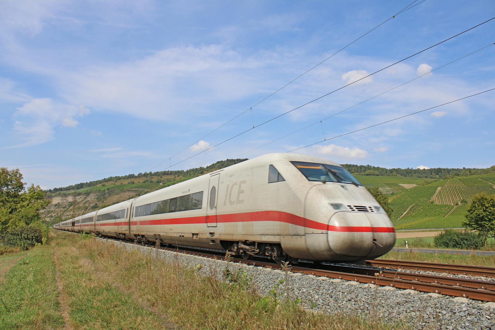 Detailansicht: Anschlag ICE Siegburg