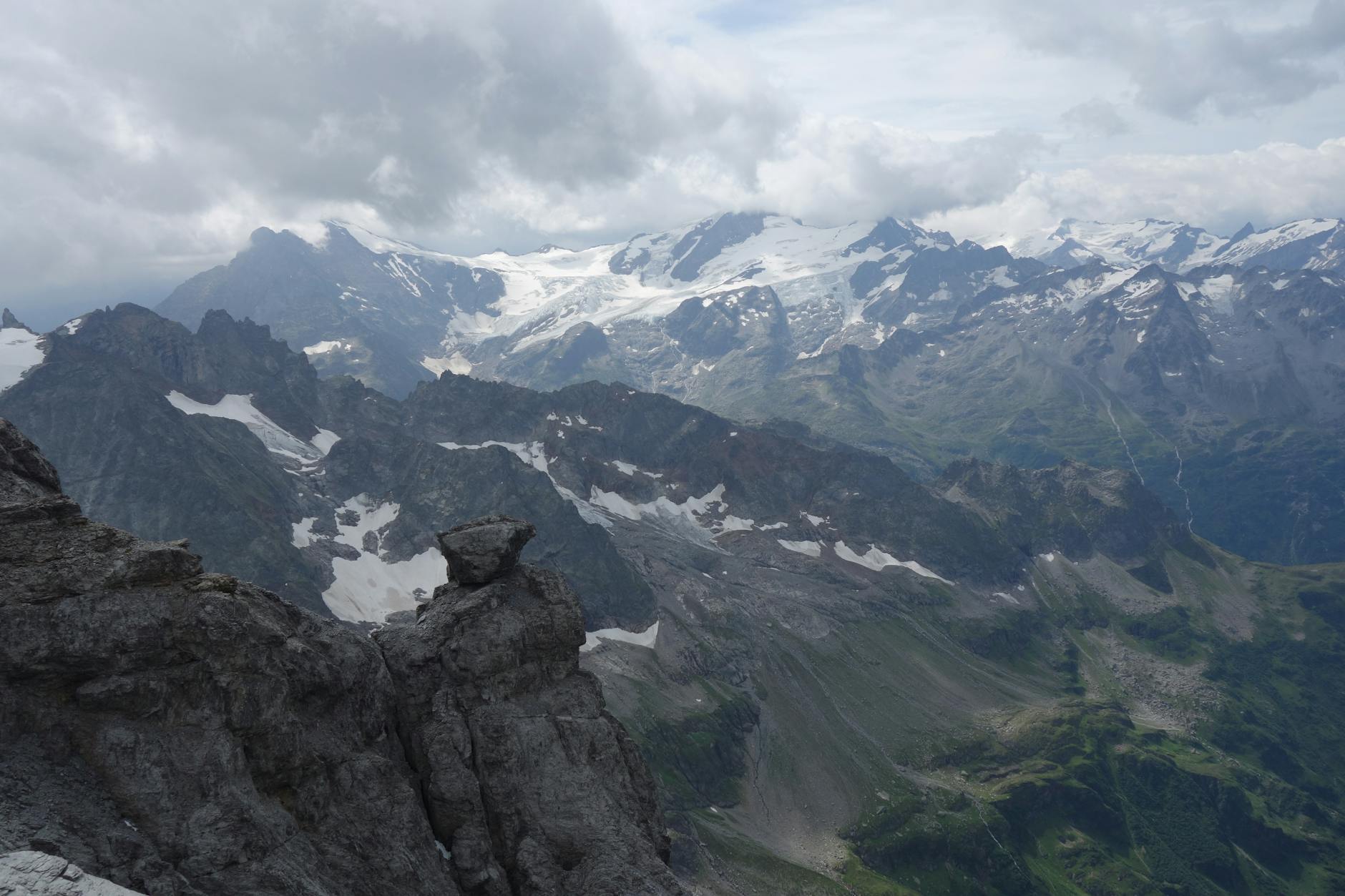 Illustration zu Bahnsicherheit Gipfel