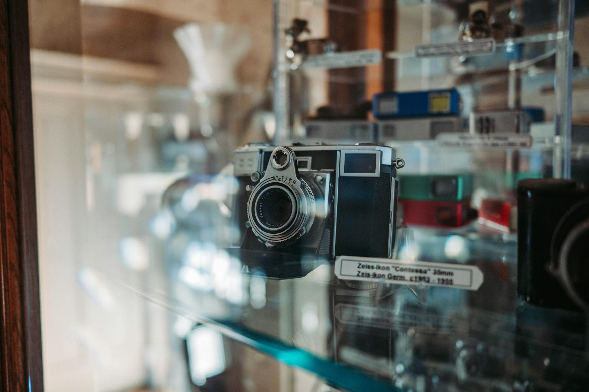 Detailansicht: Carl Zeiss Jena – Wolfsburg