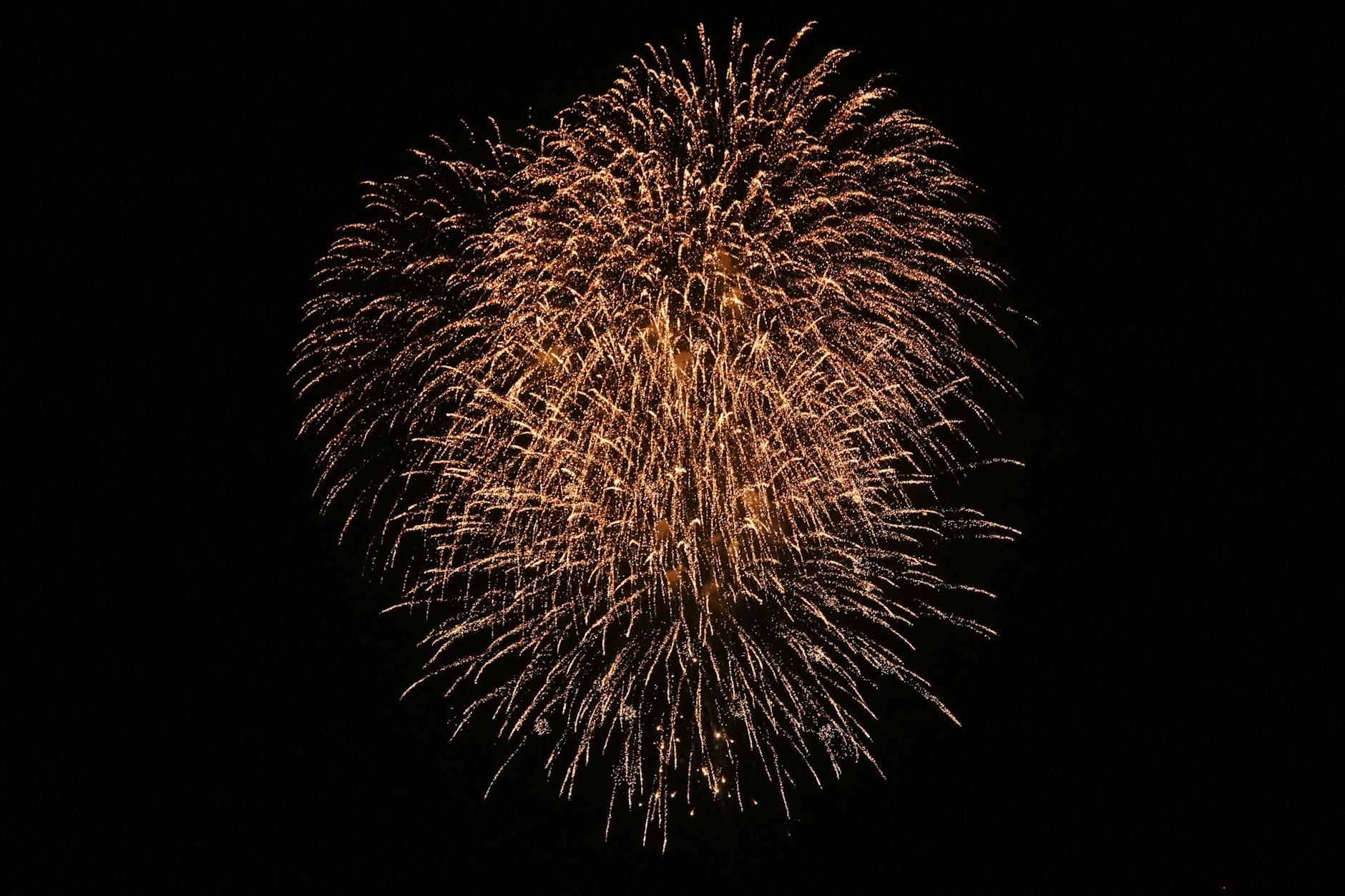 Detailansicht: Carnaval De Bagnes Explosion