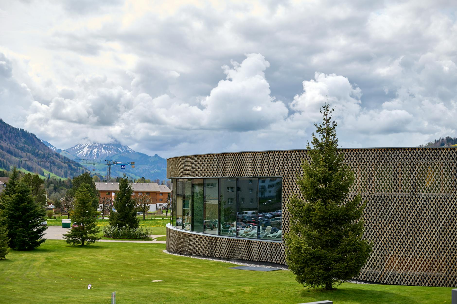 Crans Montana Brandopfer Detailansicht: Crans Montana Brandopfer