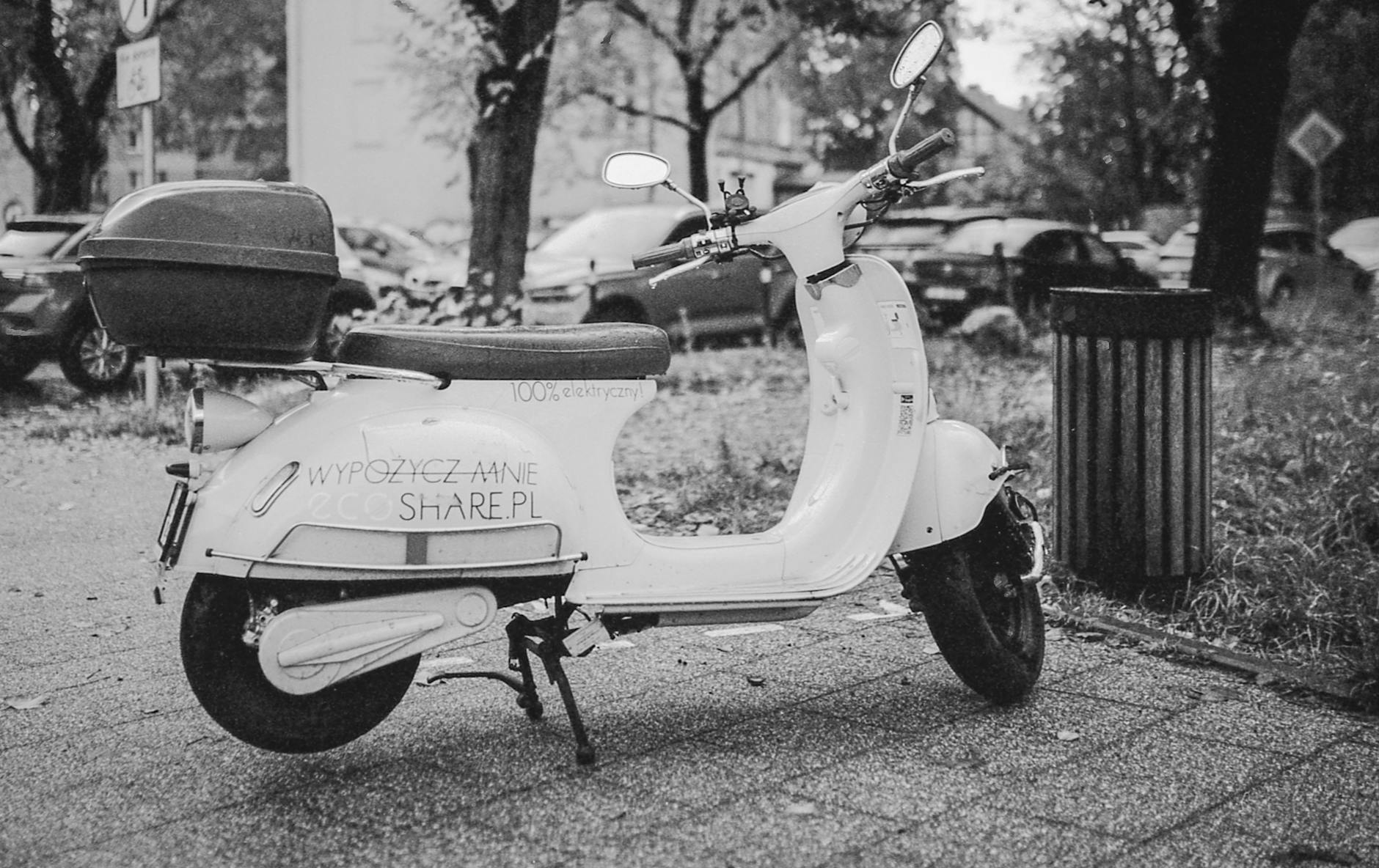 E Scooter Unfall Symbolbild zum Thema E Scooter Unfall