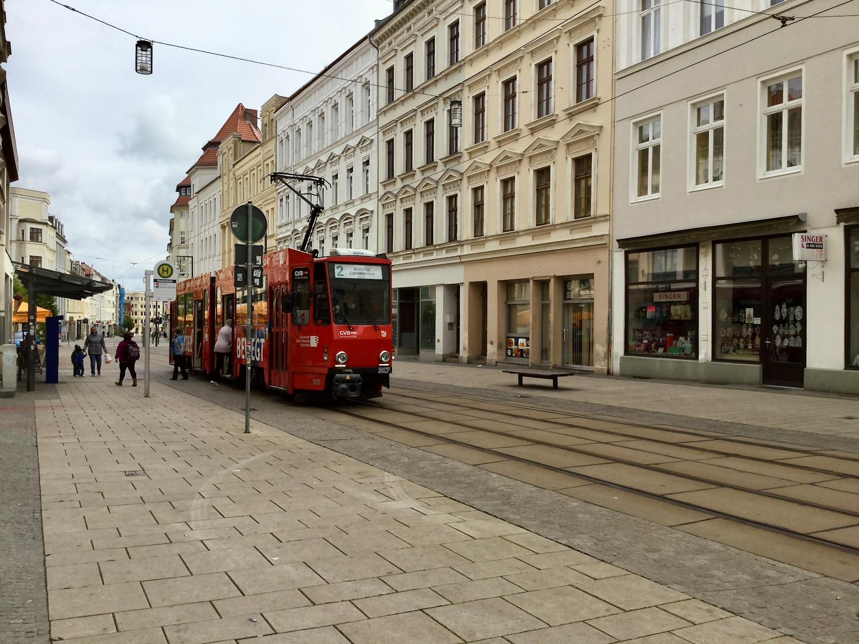 Symbolbild zum Thema Exhibitionist Straßenbahn