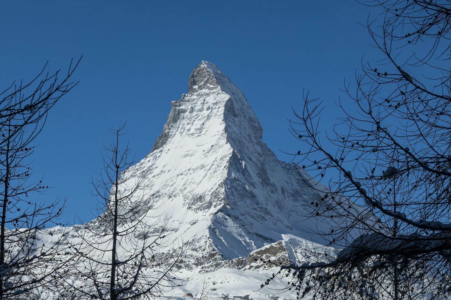 Illustration zu Fallschirm Zermatt