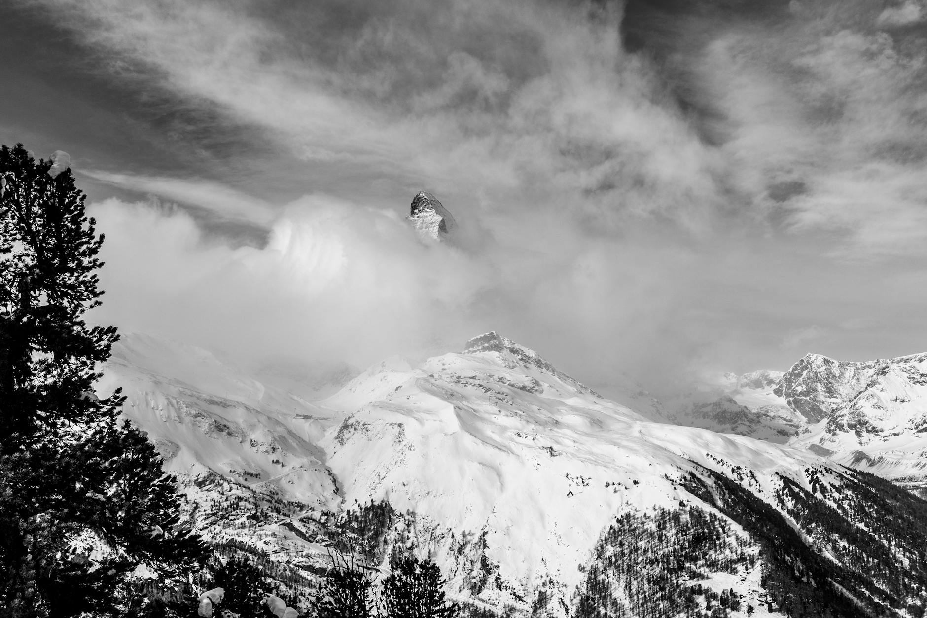 Detailansicht: Fallschirm Zermatt