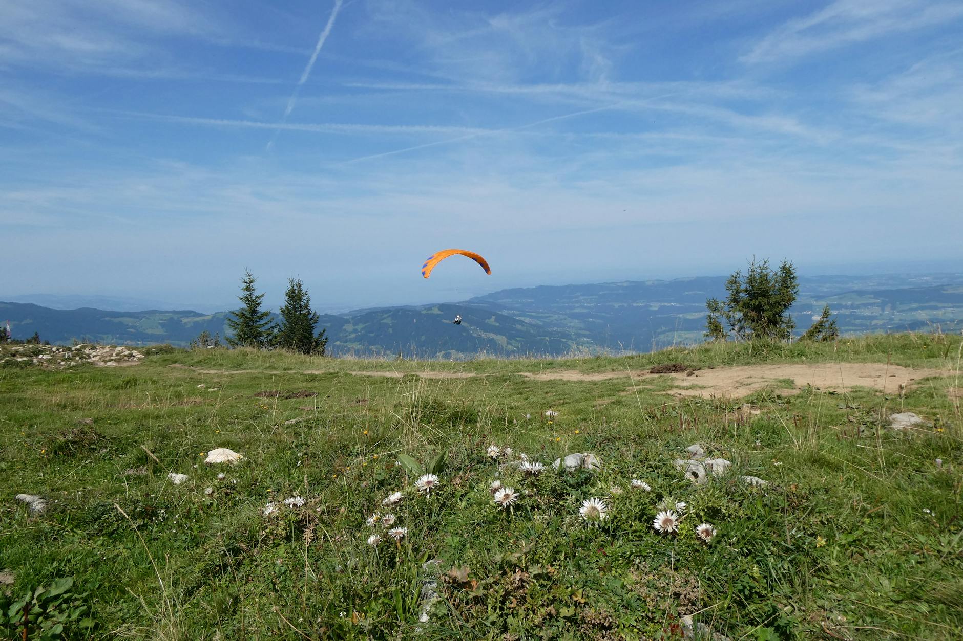 Detailansicht: Gleitschirm Kollision