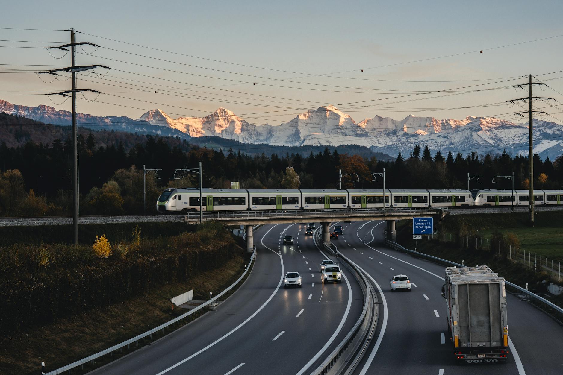 Detailansicht: Gründonnerstag Stau