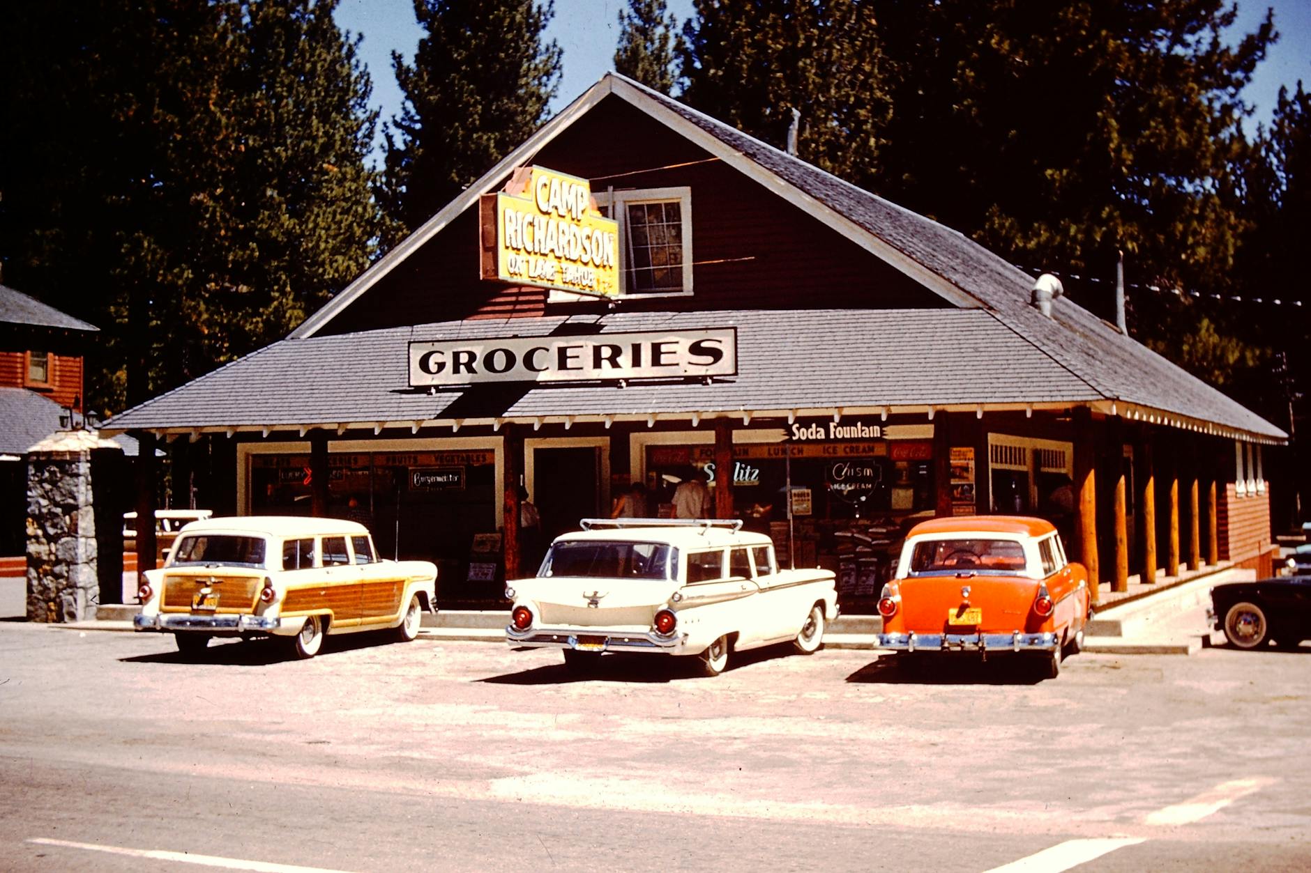 Detailansicht: Haley Lu Richardson Breakdance