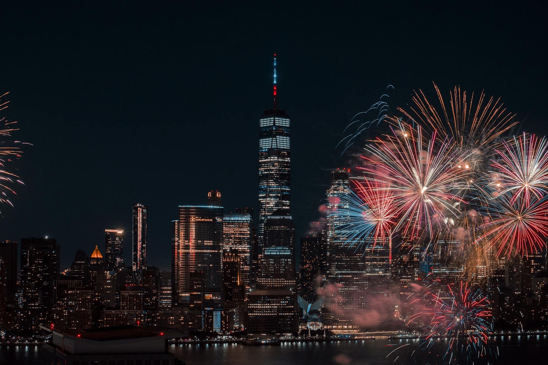 Handy Nachts Ausschalten Symbolbild zum Thema Handy Nachts Ausschalten