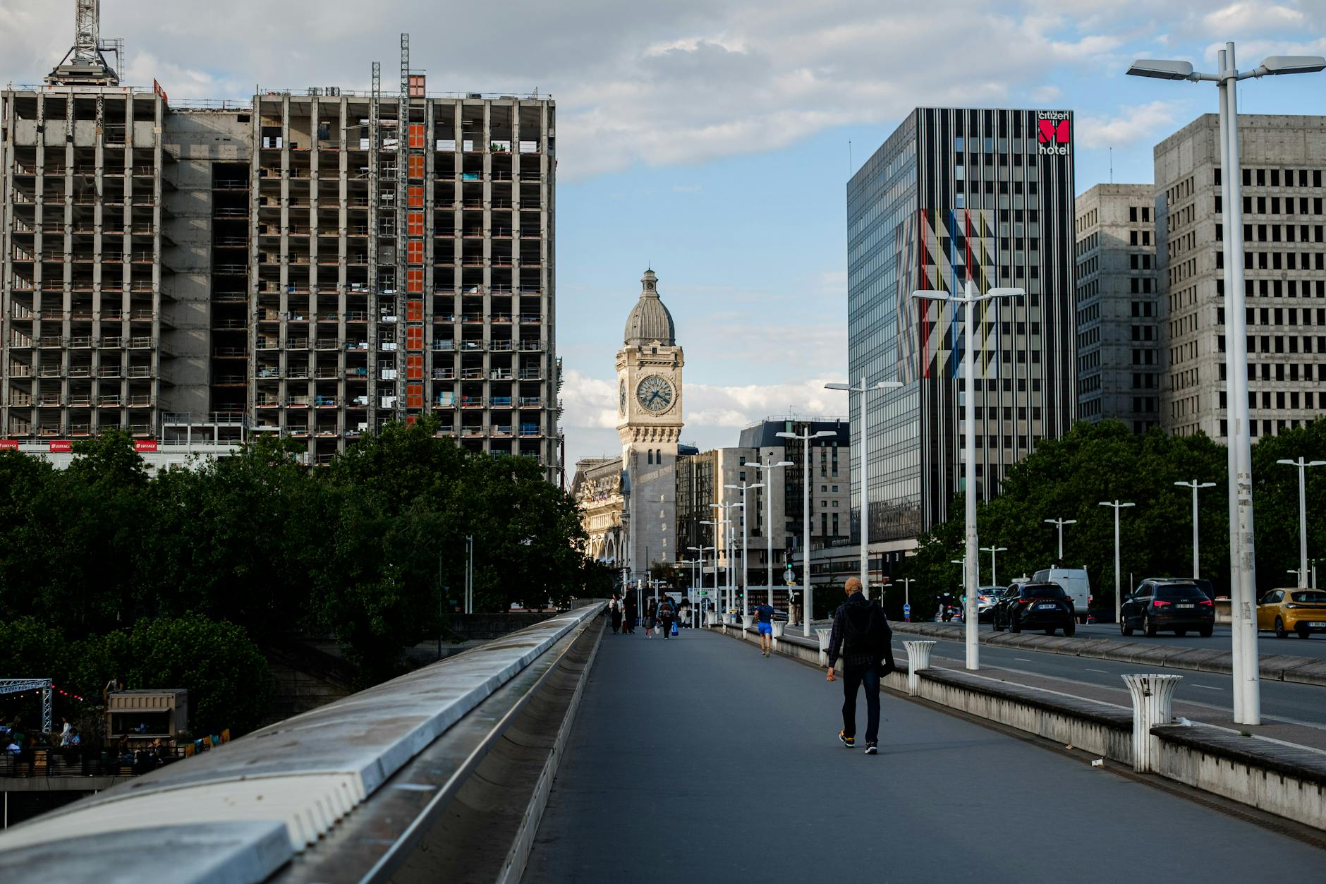 Illustration zu Incendie Gare De Lausanne