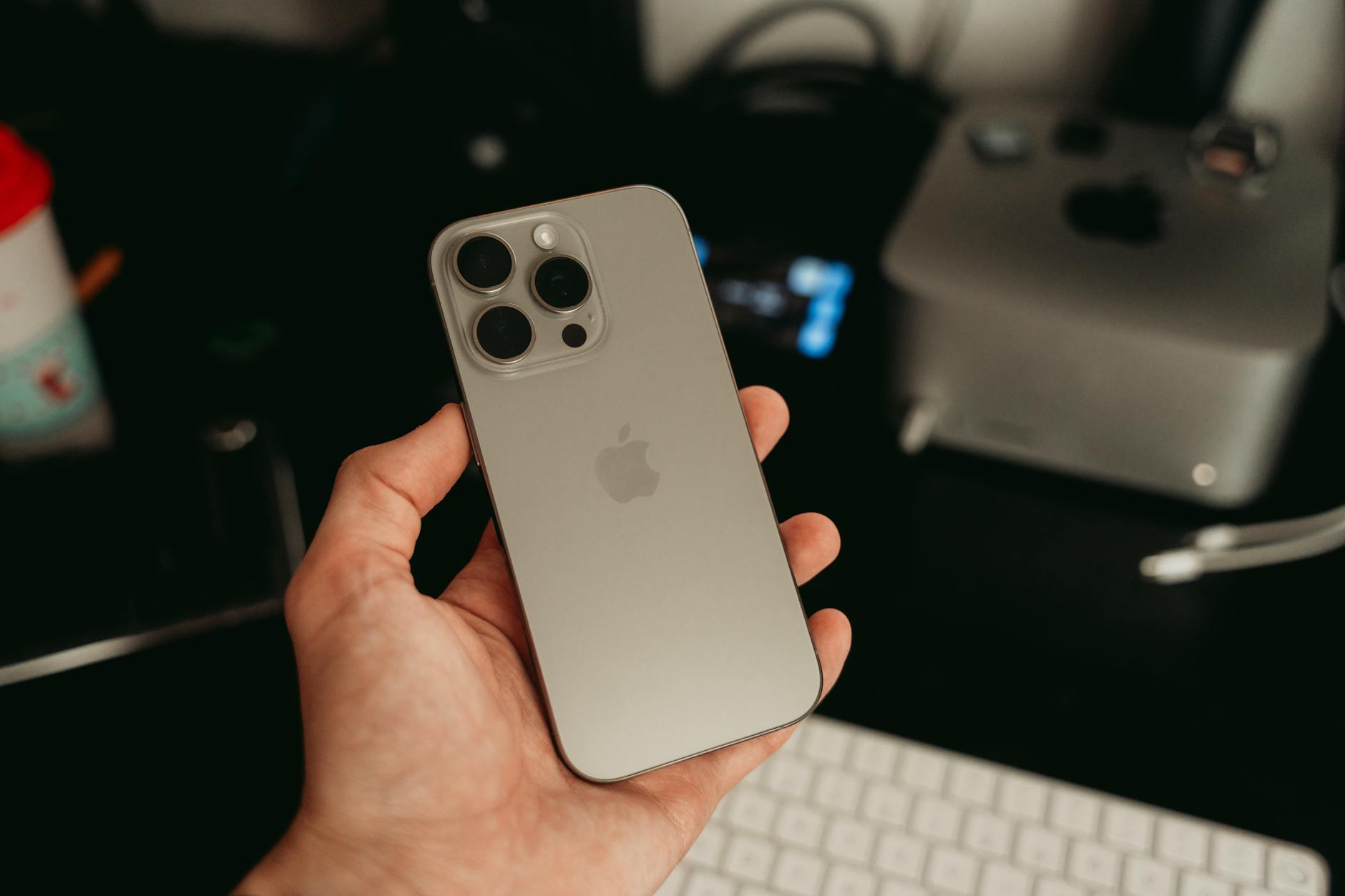 iPhone Gesten Symbolbild zum Thema iPhone Gesten