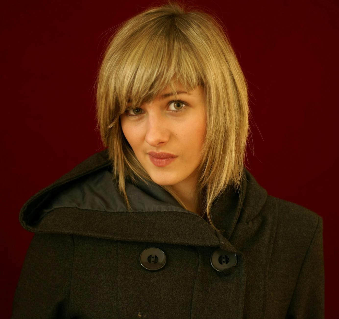 Detailansicht: Kaley Cuoco Tom Pelphrey