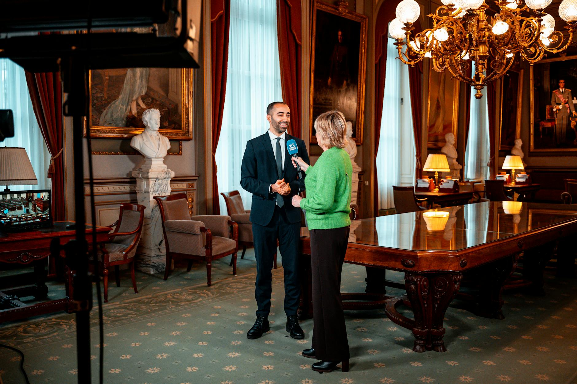 Symbolbild zum Thema KI Ministerin Albanien