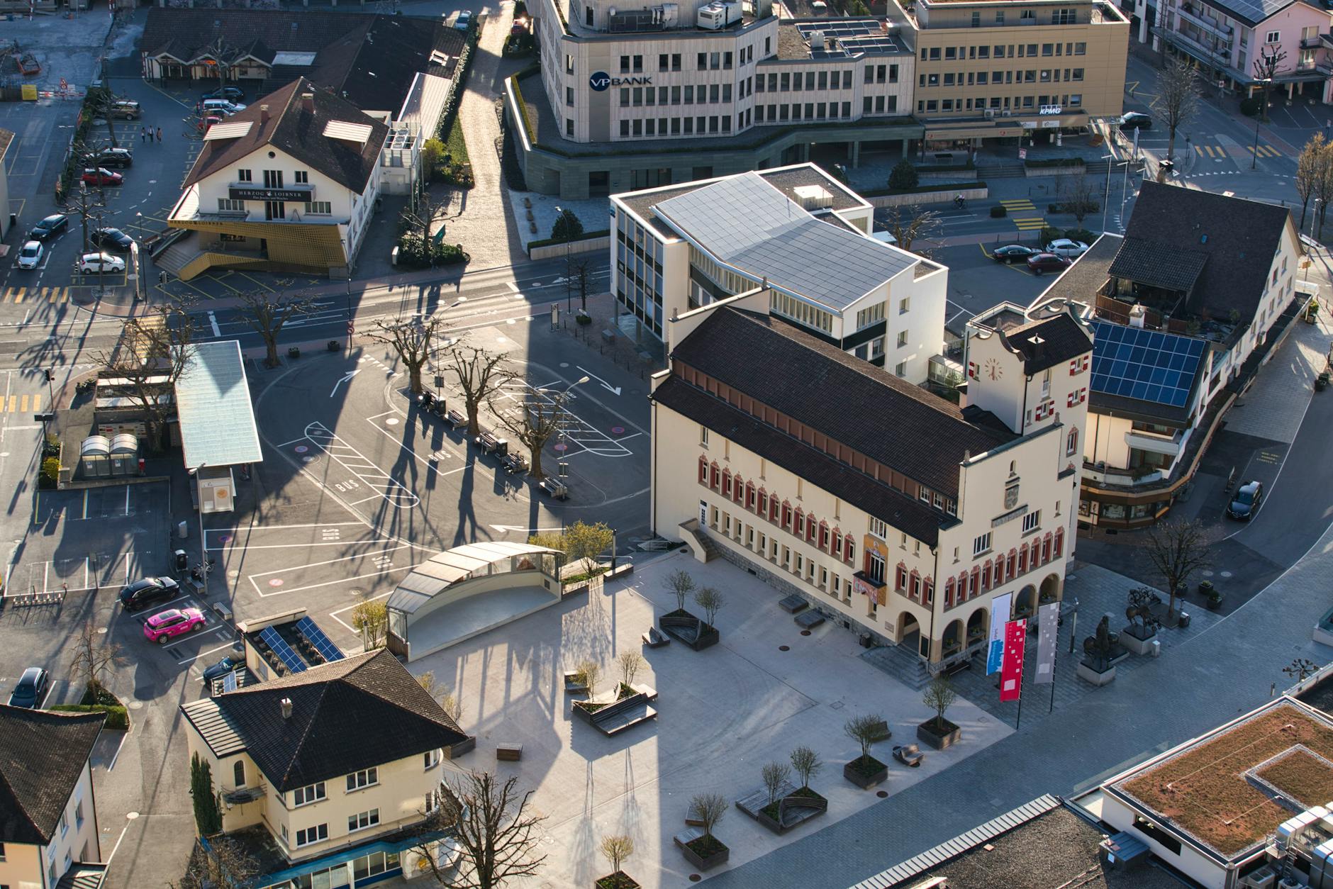 Illustration zu Landquart Fashion Outlet