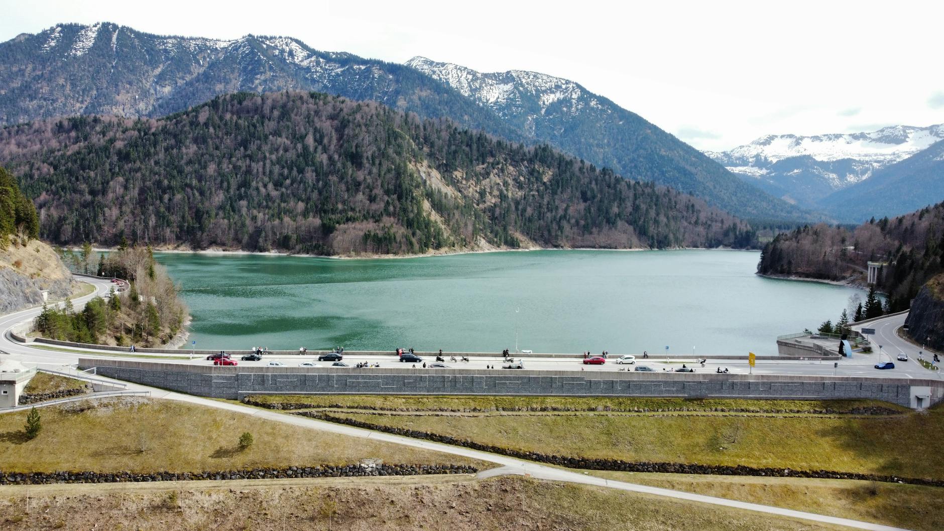 Symbolbild zum Thema Matrei Am Brenner Fusion