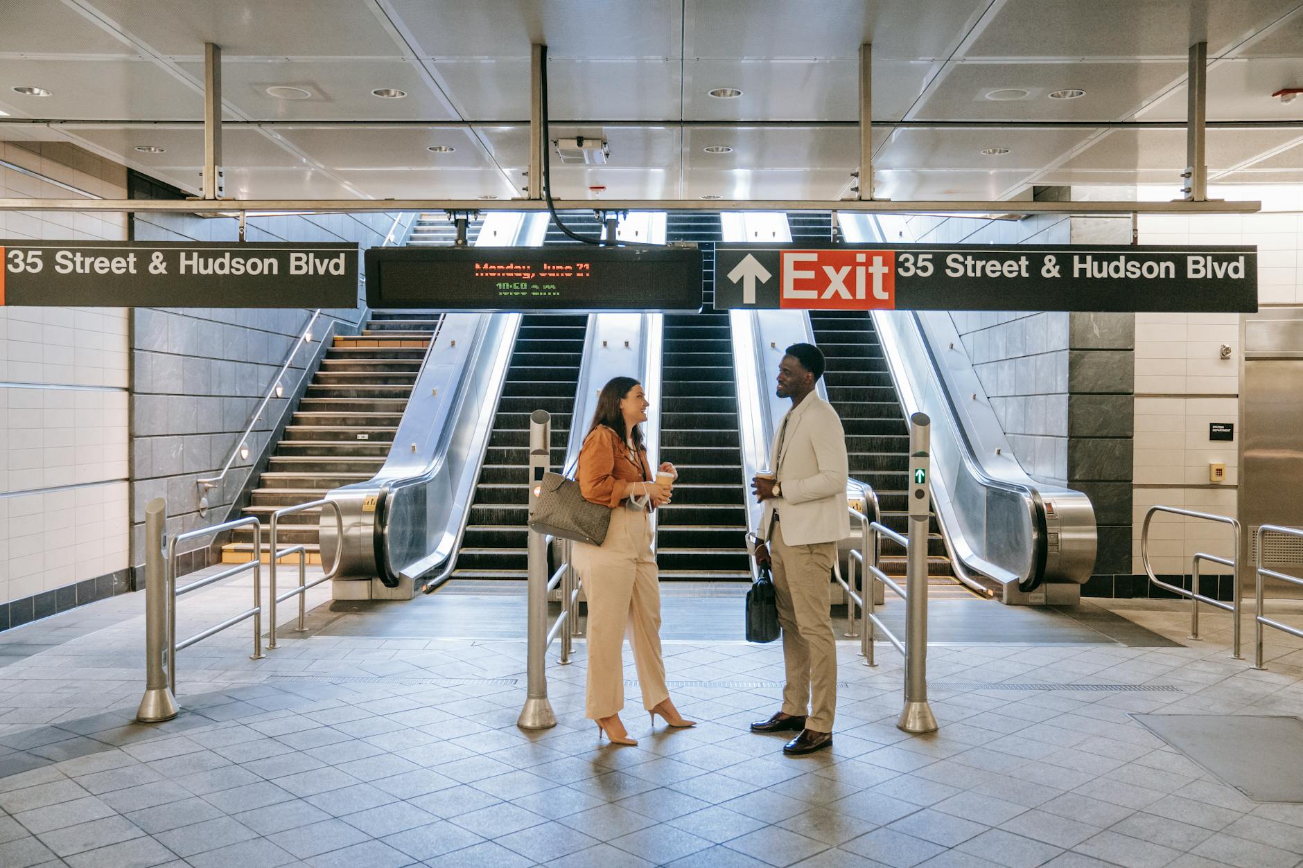 Detailansicht: Metro Diebstahl