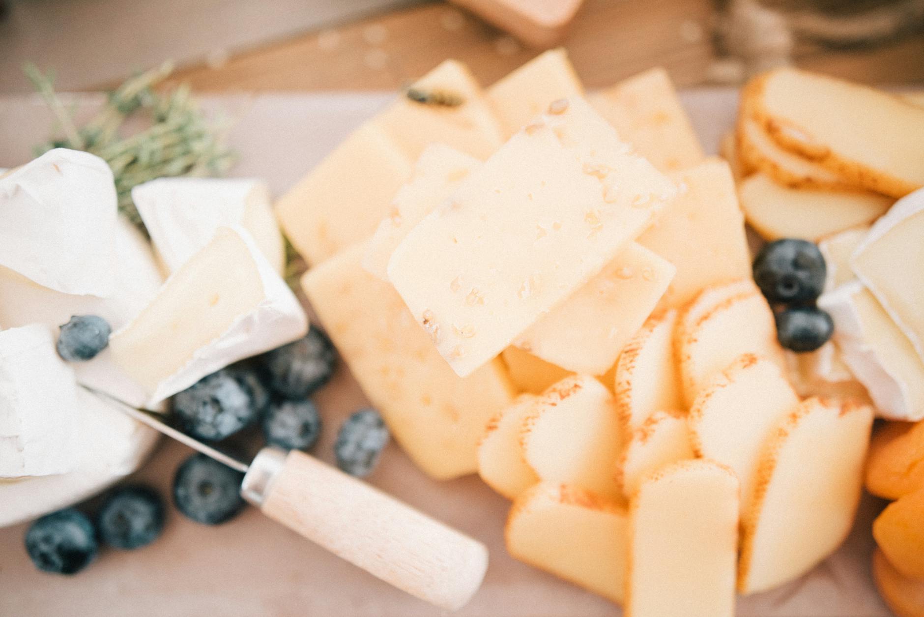 Illustration zu Migros Käse Rückruf Salmonellen