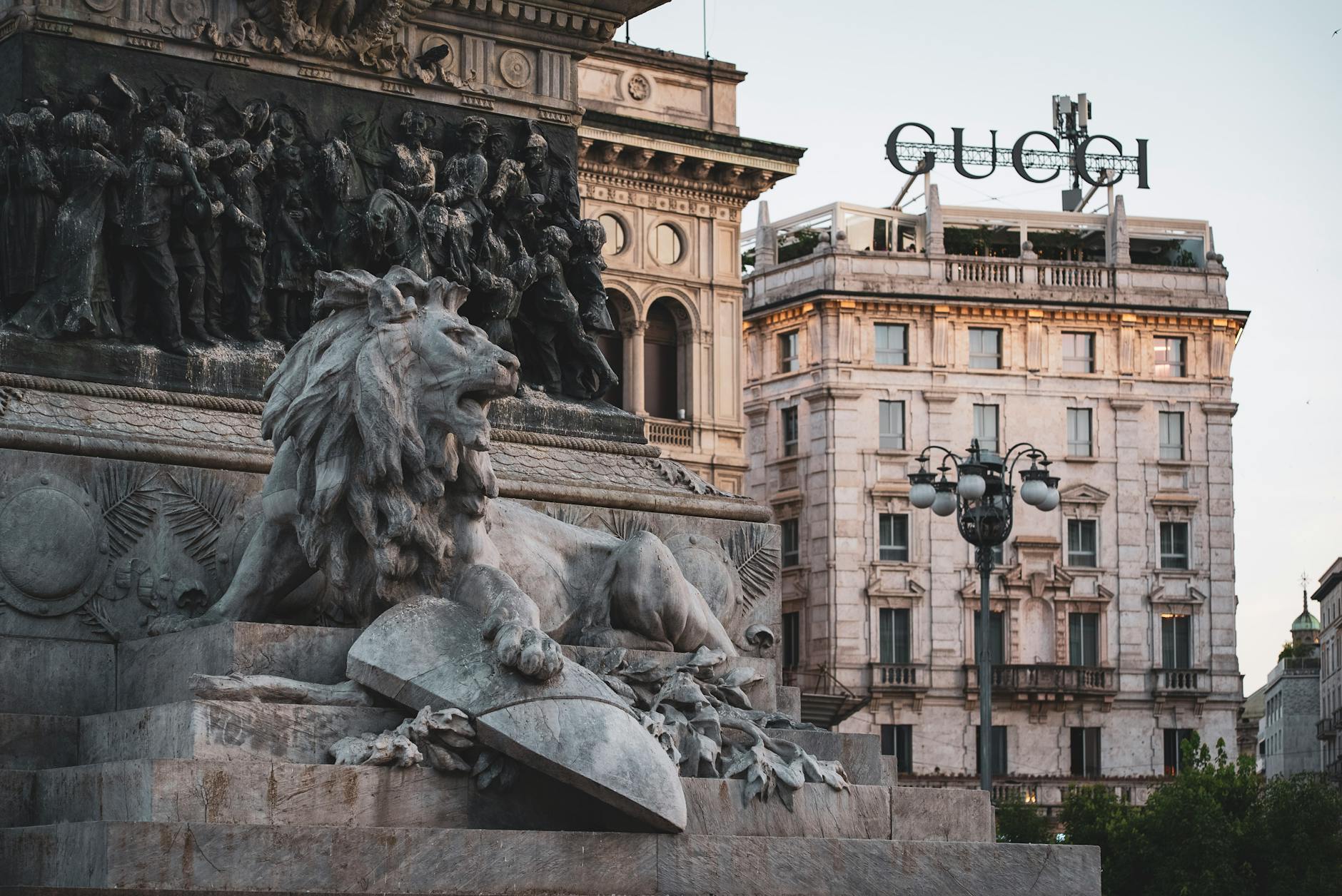 Detailansicht: Milano Sänger