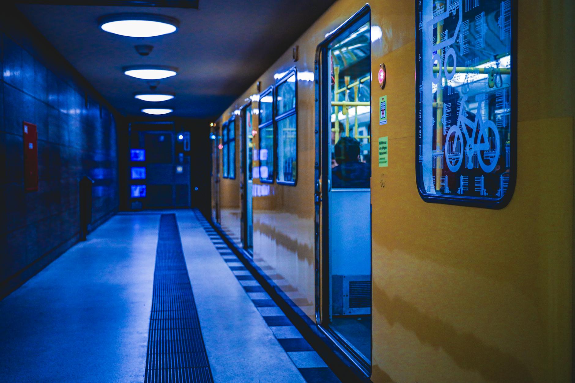 Morgan Freeman U-bahn Symbolbild zum Thema Morgan Freeman U-bahn