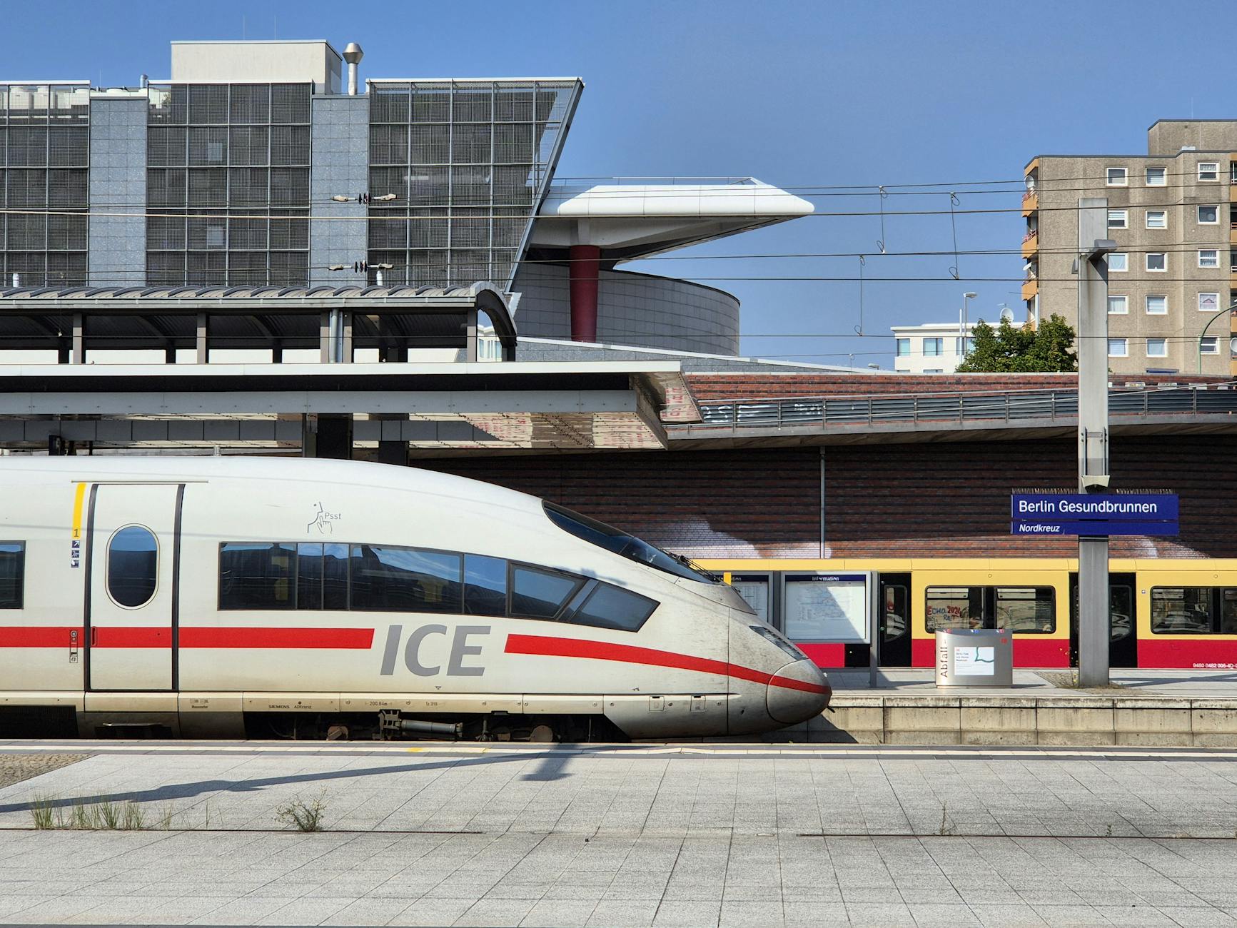 Detailansicht: Notbremse ICE