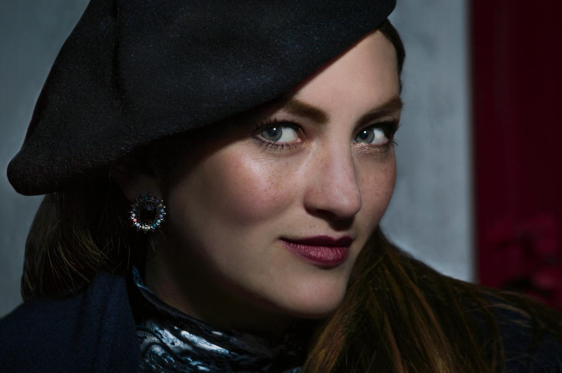 Olivia Wilde The Invite Symbolbild zum Thema Olivia Wilde The Invite