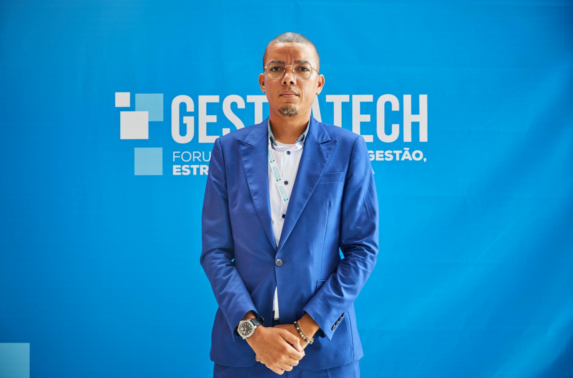 Detailansicht: Paulo Costa