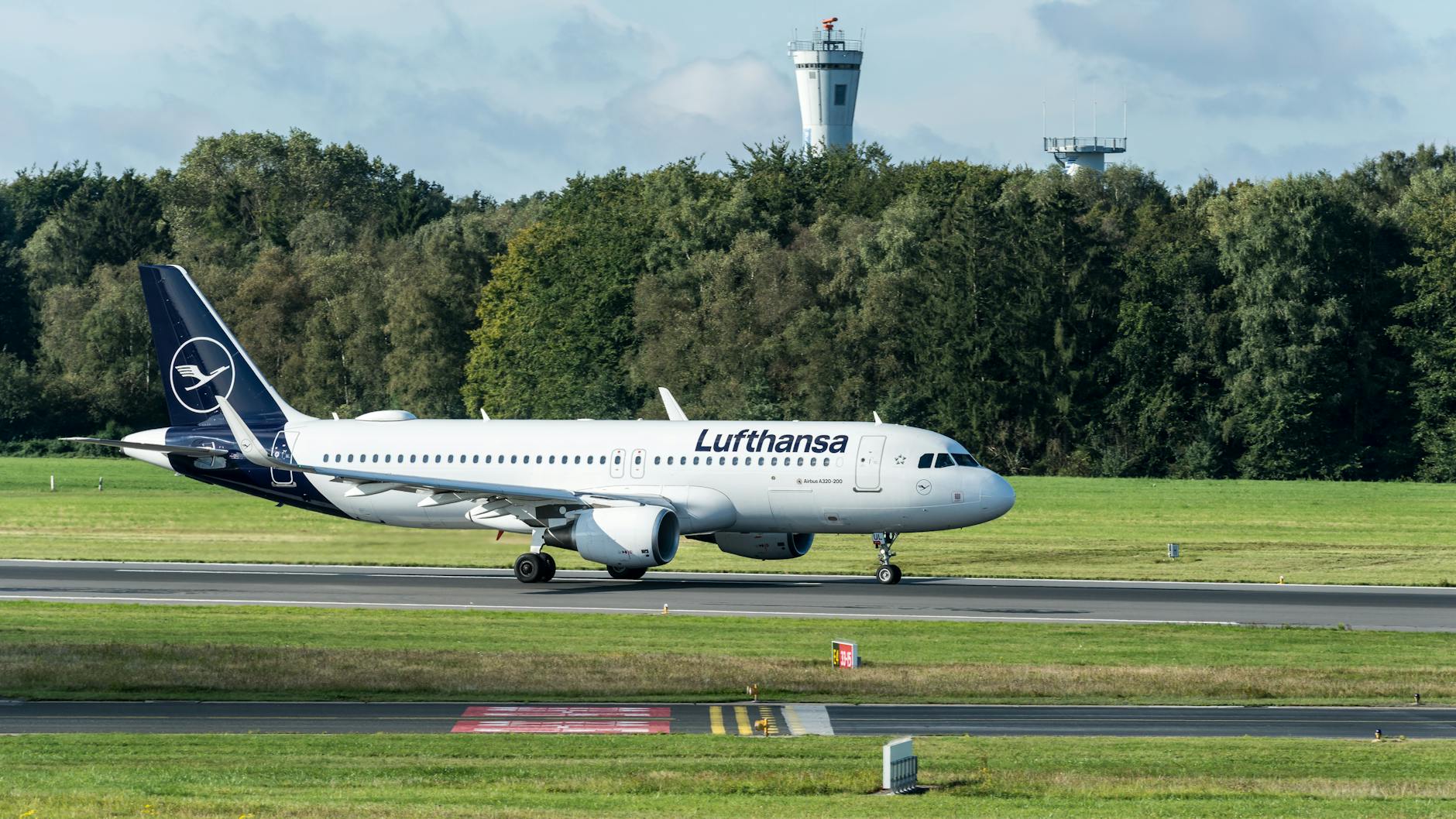 Pilotenstreik Lufthansa Symbolbild zum Thema Pilotenstreik Lufthansa