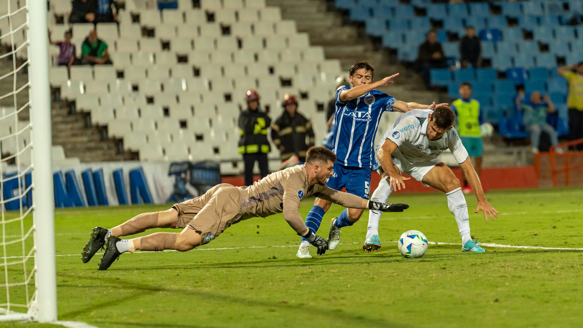 Symbolbild zum Thema Polizeibericht Fußballspiel