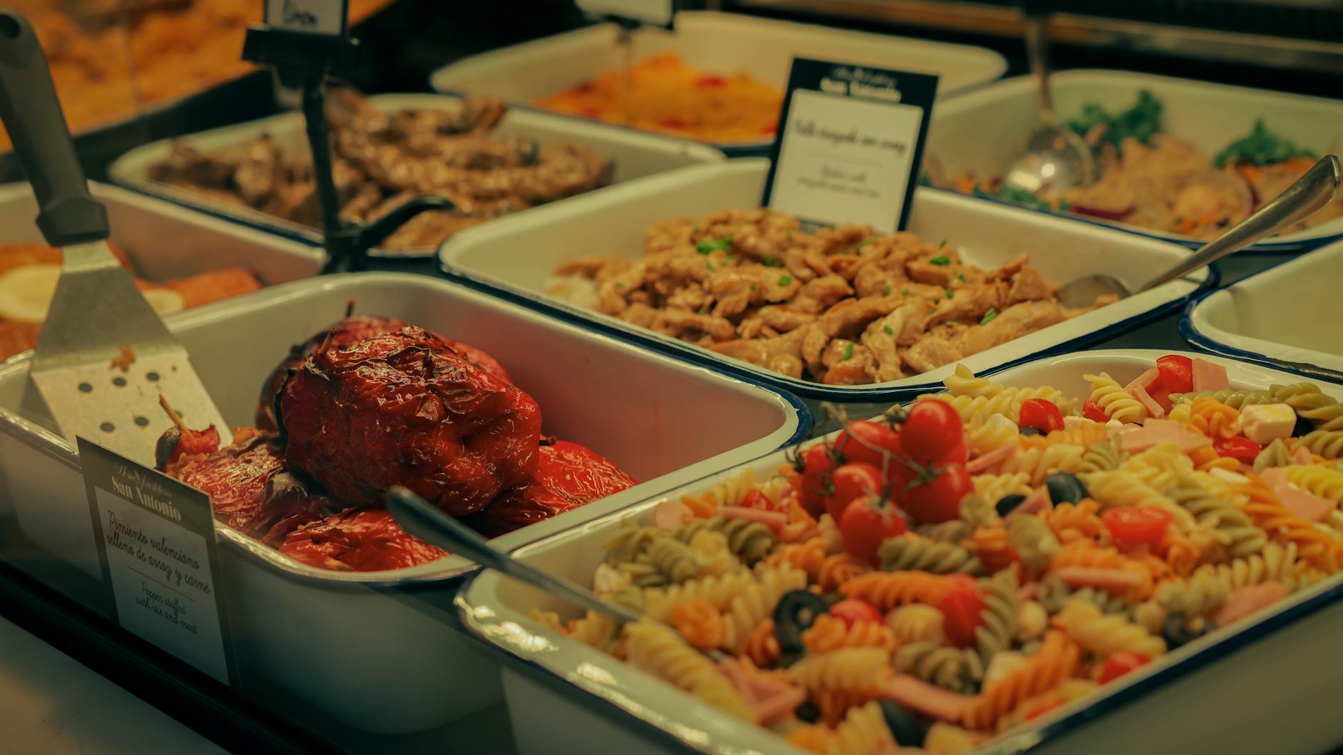 Symbolbild zum Thema Rückruf Rewe Fertiggericht