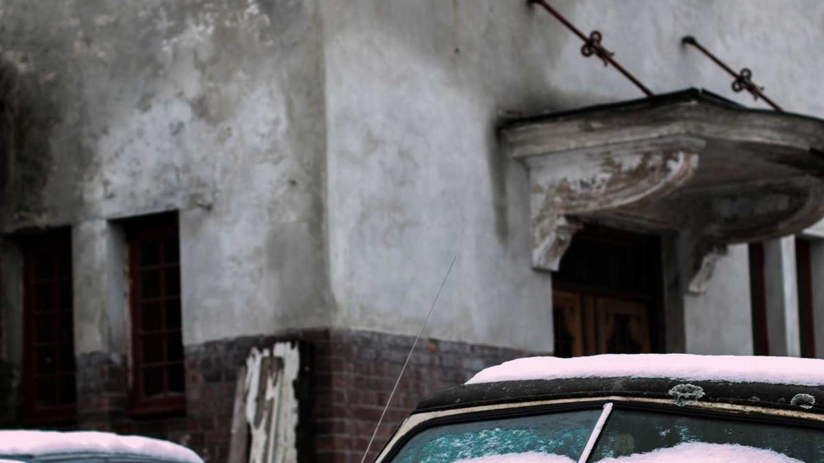 Russischer Lehrer Dokumentiert Propaganda Detailansicht: Russischer Lehrer Dokumentiert Propaganda