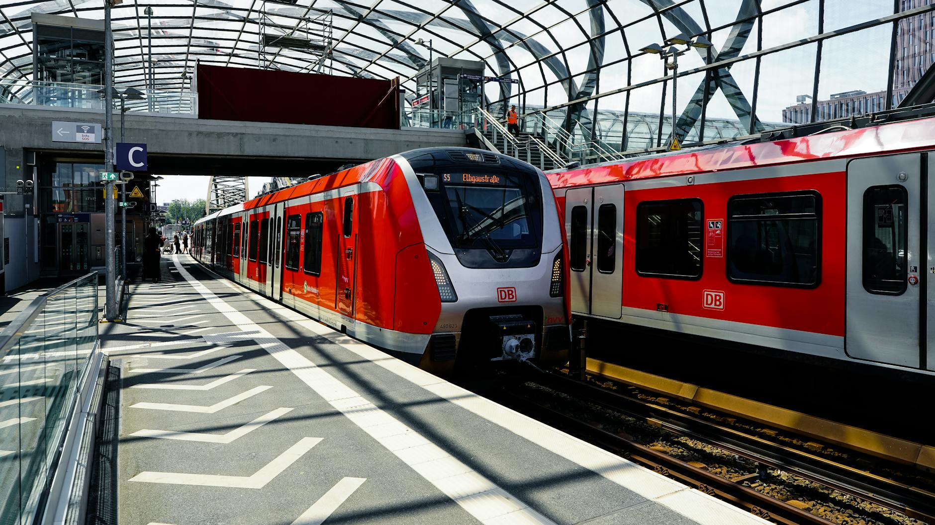 Detailansicht: S Bahn Kontrolleure Angegriffen