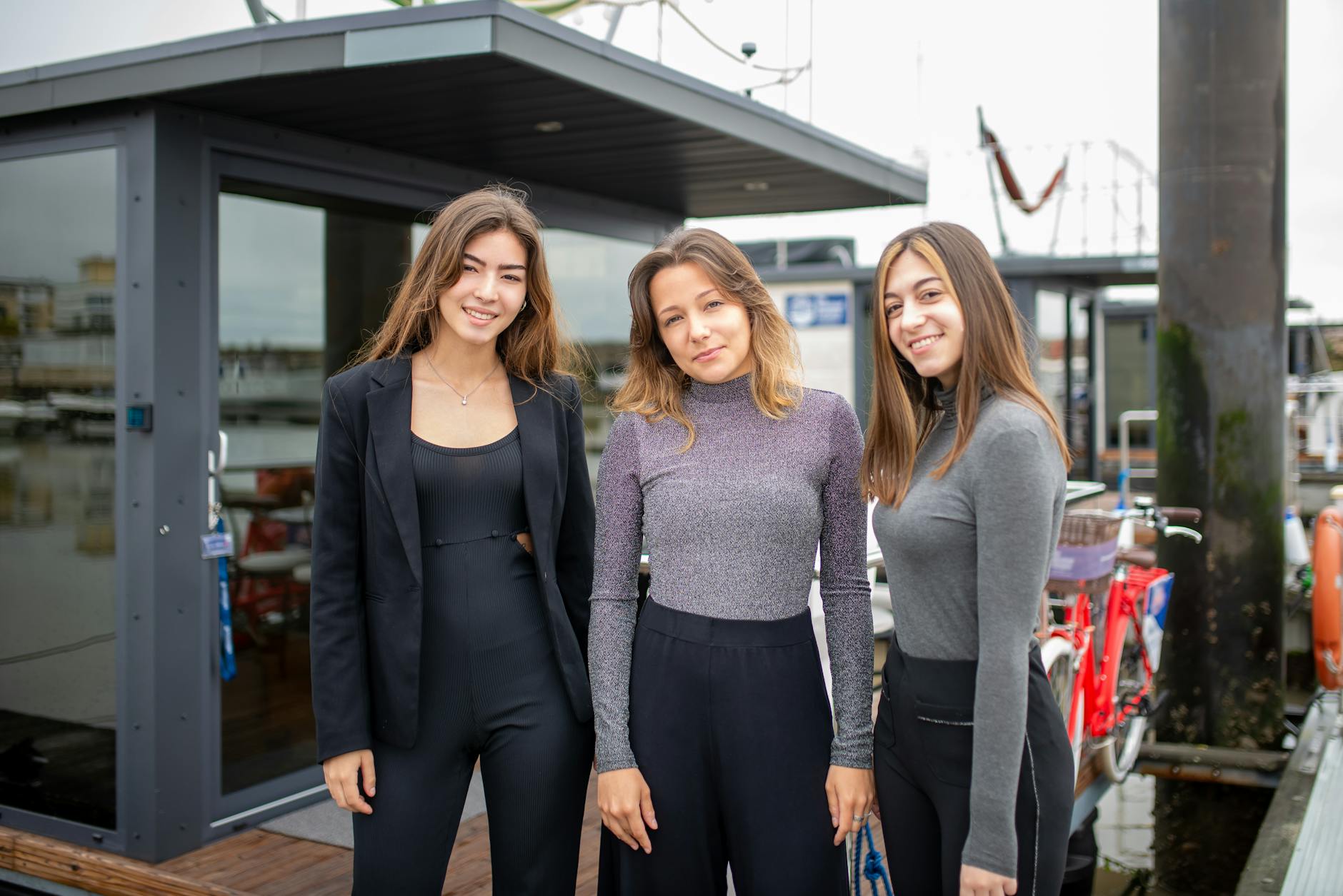 Detailansicht: Saskia Vester Traumschiff