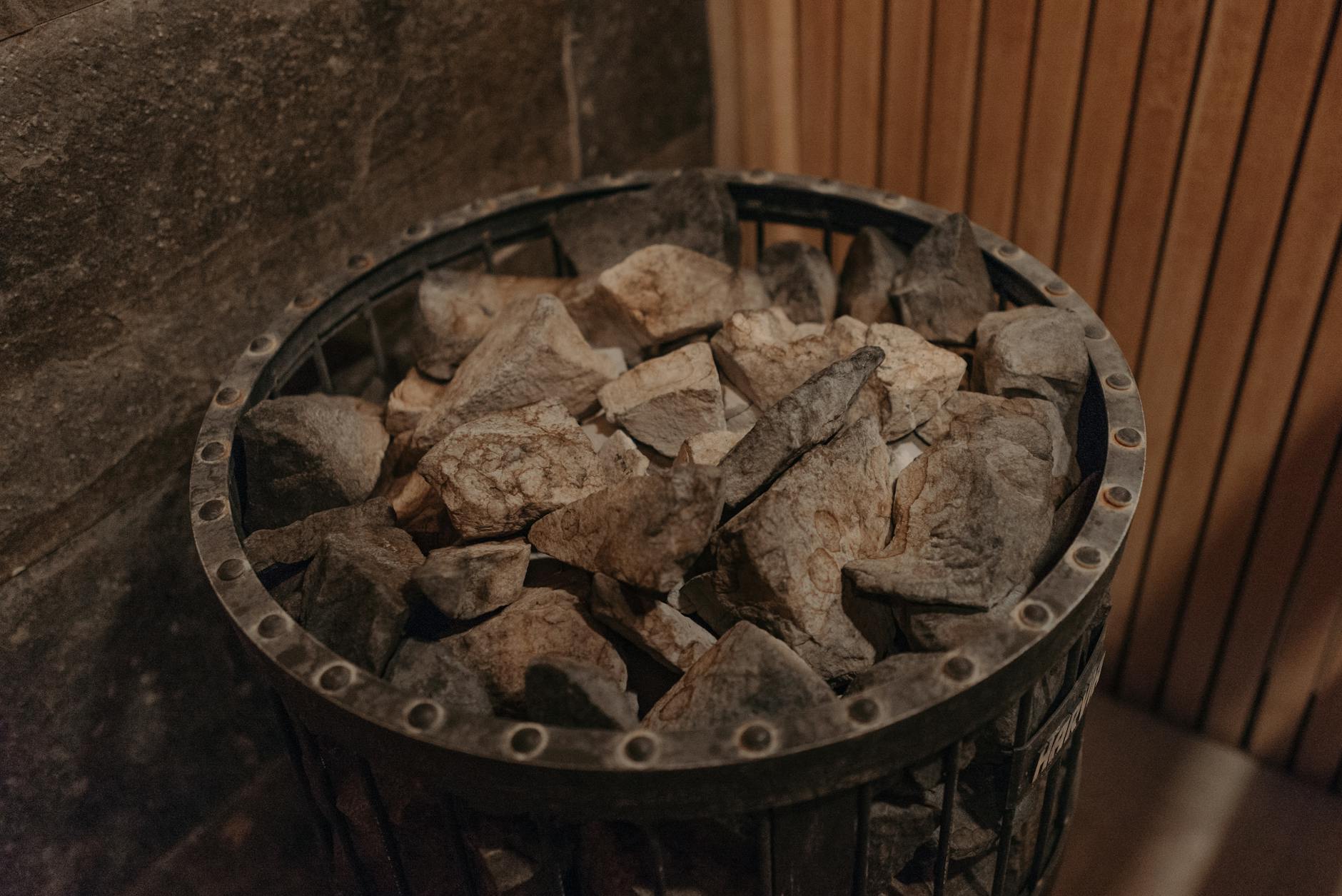 Illustration zu Sauna Pool