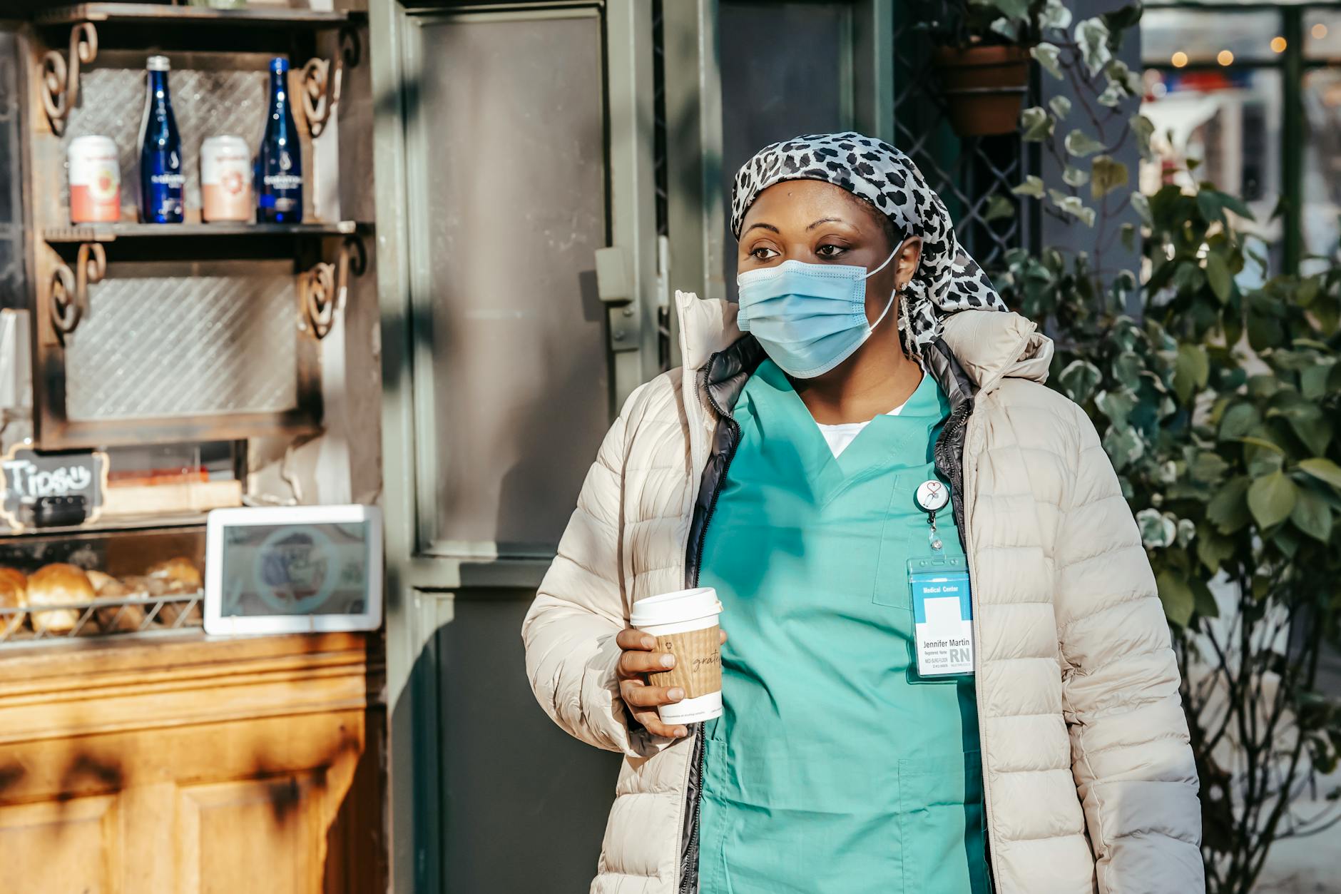 Detailansicht: Scrubs Bricht