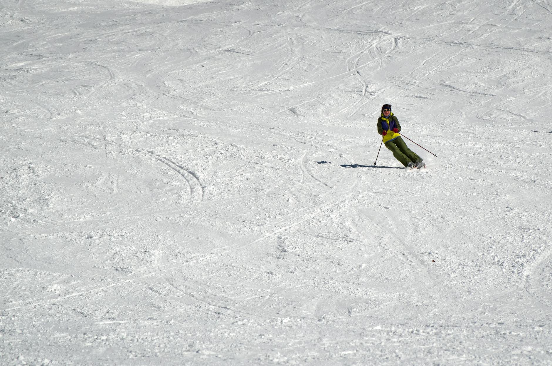 Symbolbild zum Thema Ski Alpin Riesenslalom Damen Heute
