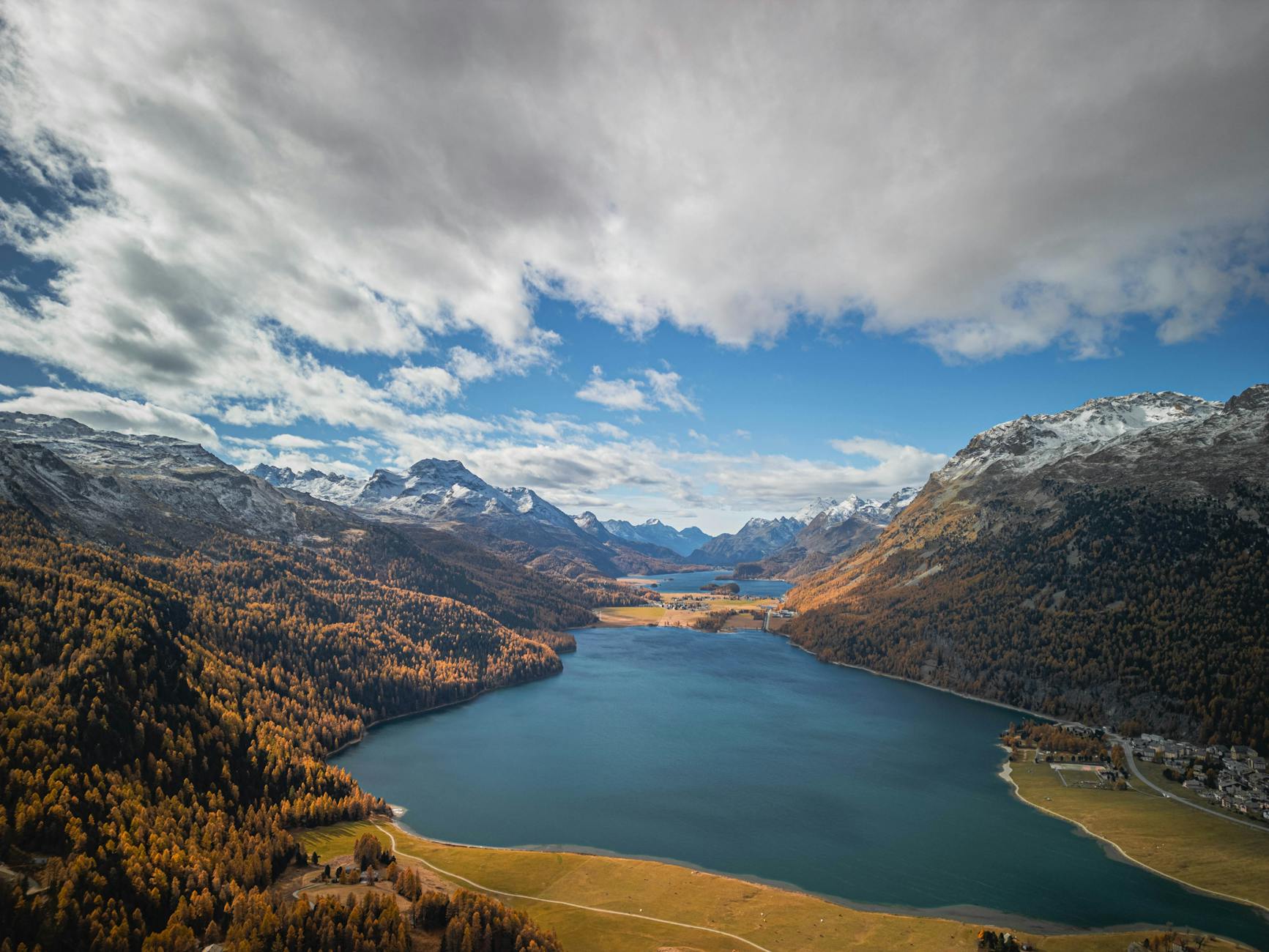 Illustration zu ST Moritz High Society