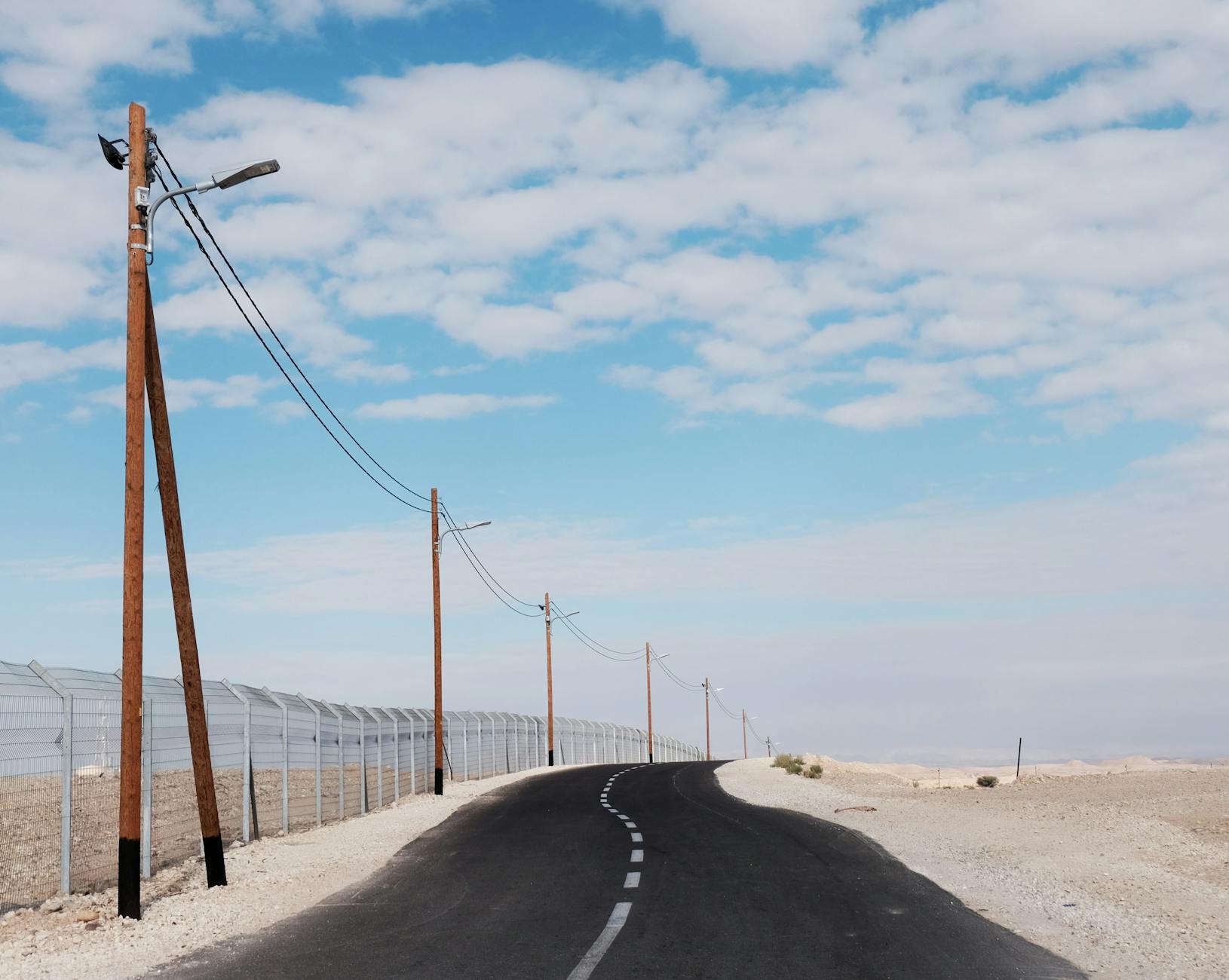 Illustration zu Straße Von Hormus Wieder Frei