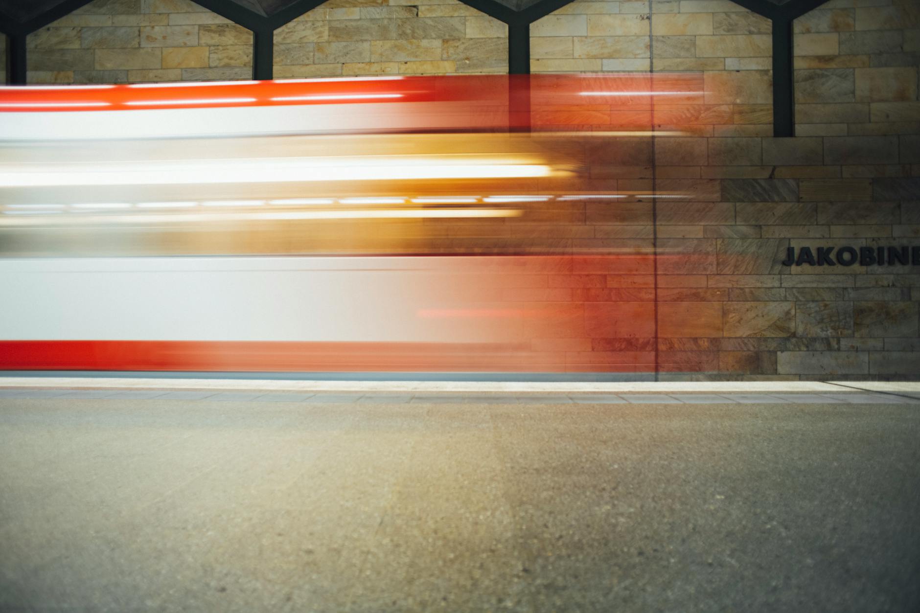 Straßenbahn Unfall Karlsruhe Illustration zu Straßenbahn Unfall Karlsruhe