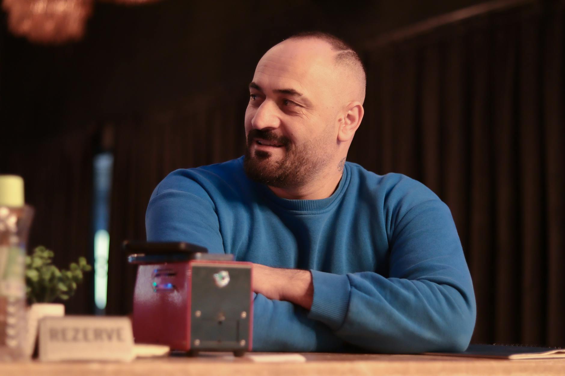 Detailansicht: Timur ülker Vater