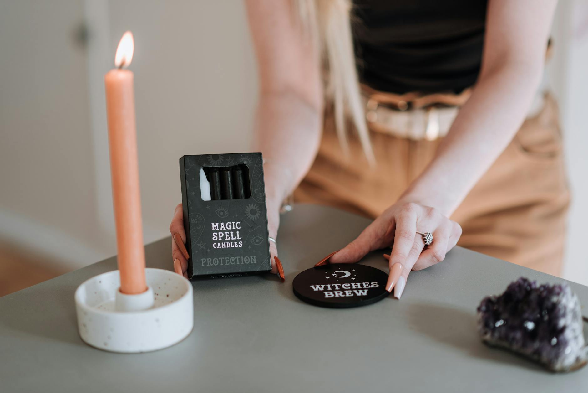 Tori Spelling Messie Symbolbild zum Thema Tori Spelling Messie