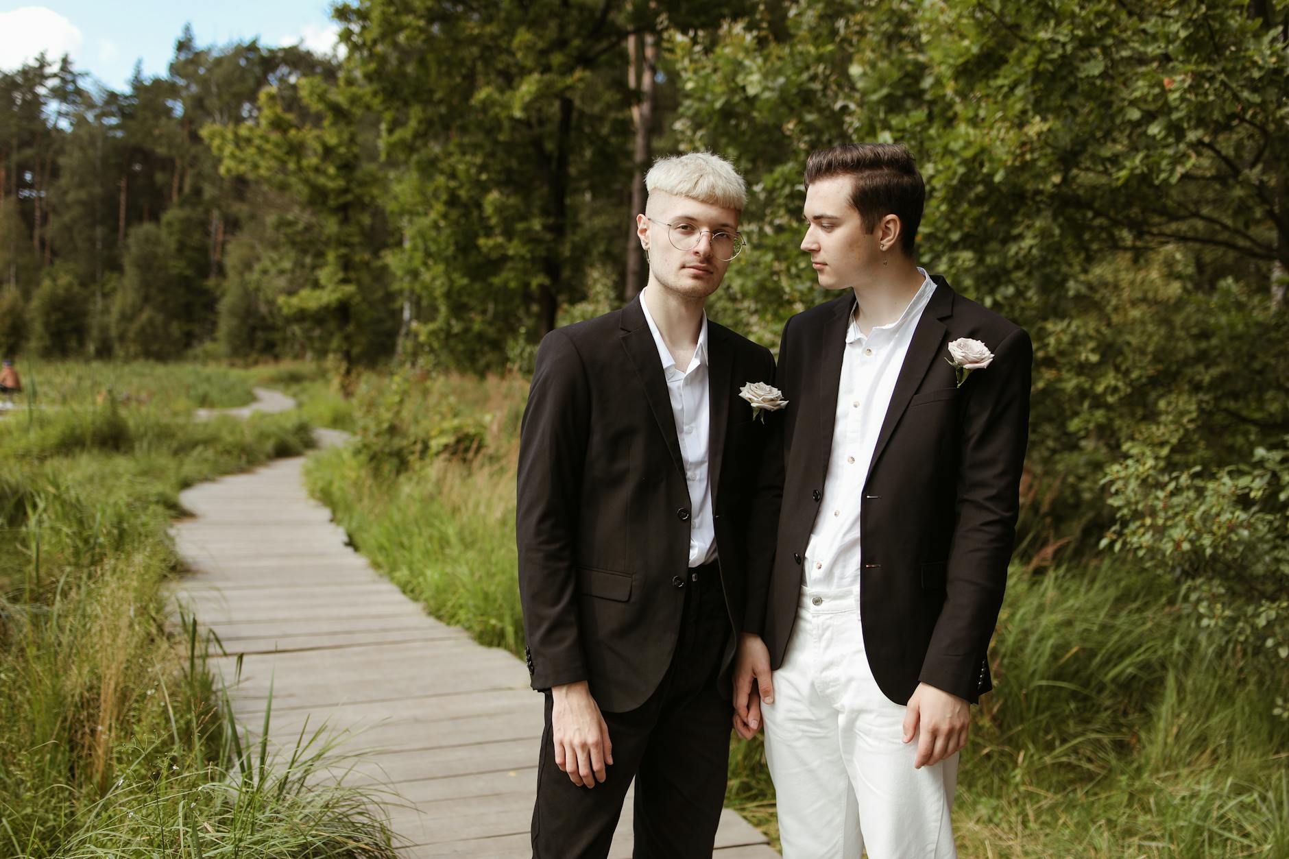 Twenty4tim Neue Liebe Symbolbild zum Thema Twenty4tim Neue Liebe