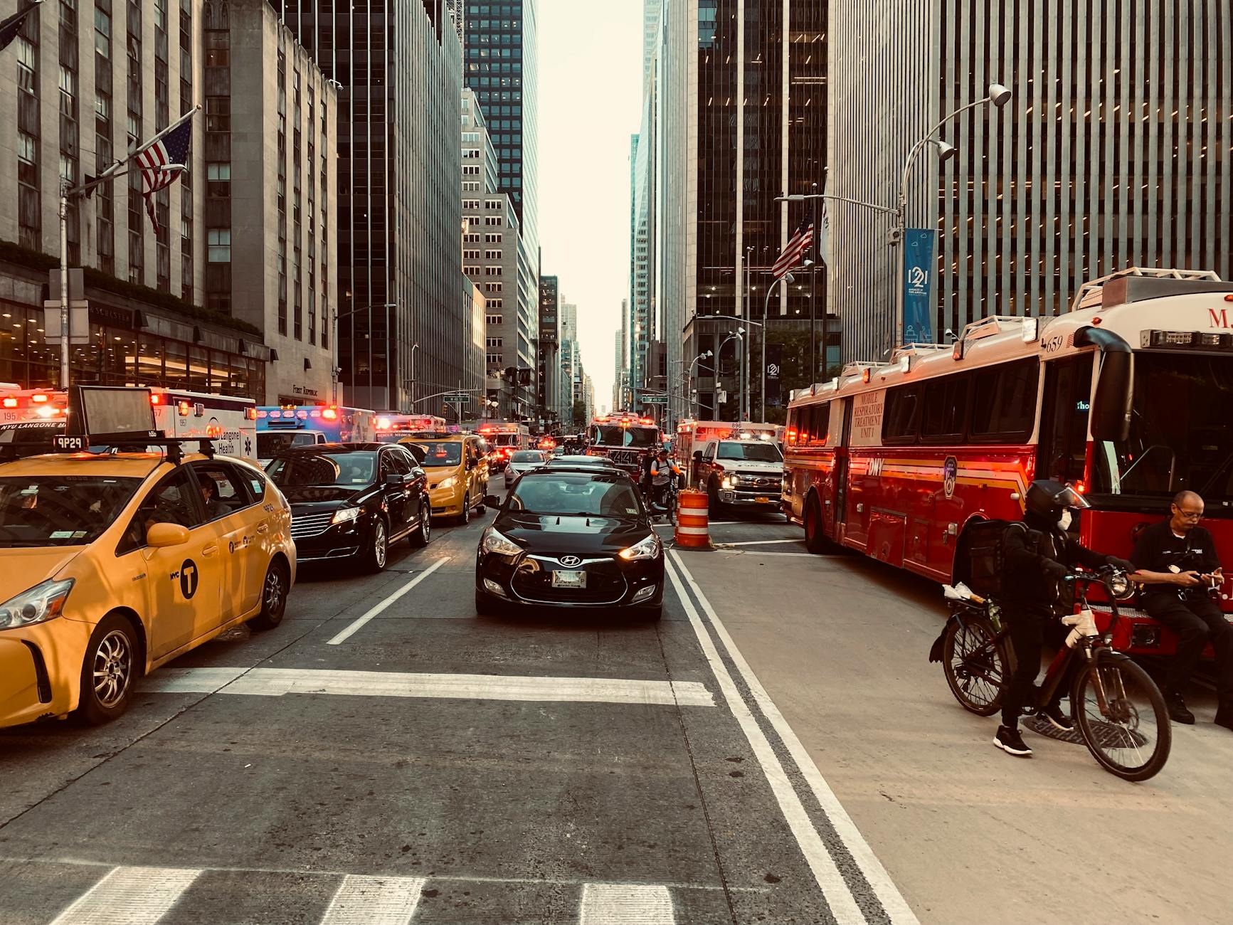 Symbolbild zum Thema Wissenslücken Straßenverkehr